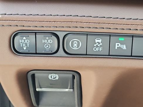 Certified 2023 Acura MDX SH-AWD w/ Advance Package image 27