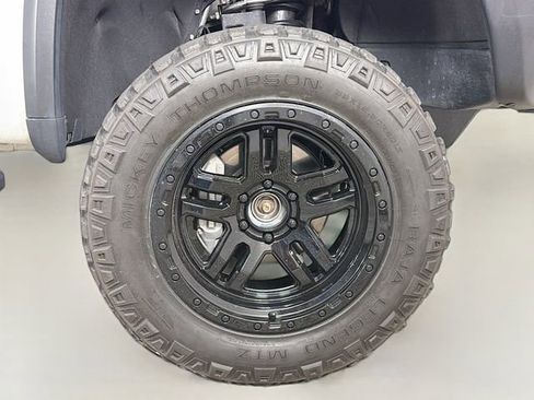 Used 2024 GMC Sierra 1500 AT4X AWD/4WD image 37