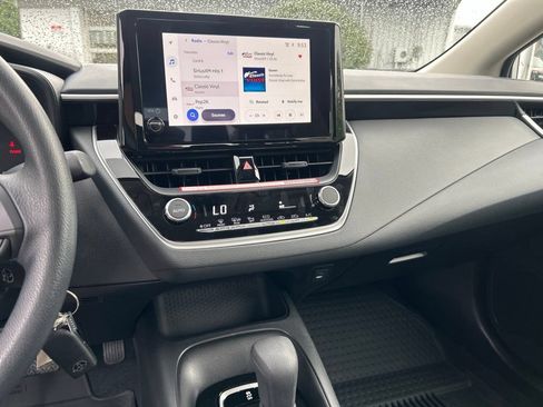 New 2026 Toyota Corolla LE FWD image 17