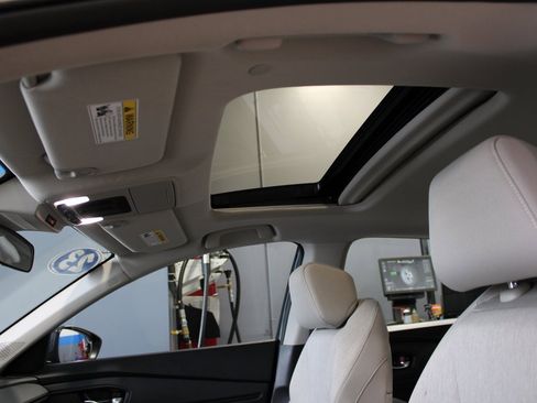 Certified 2023 Honda Accord EX image 40