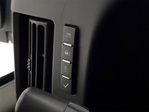 Used 2024 Chevrolet Express 2500 w/ Driver Convenience Package image 14