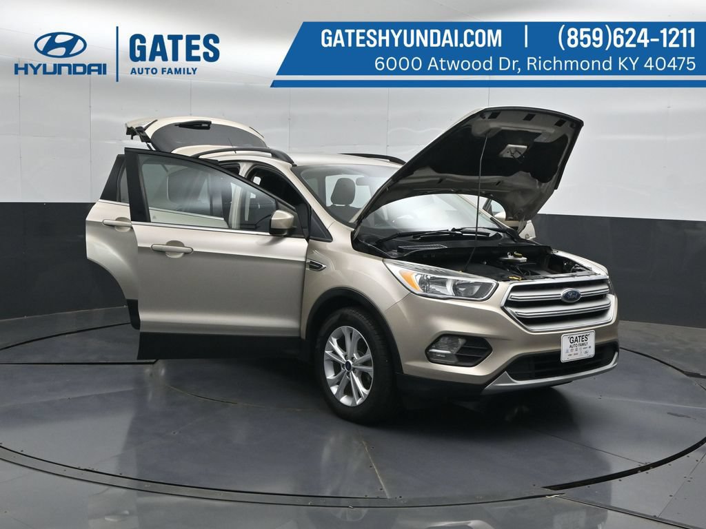 Used 2018 Ford Escape SE AWD/4WD image 55