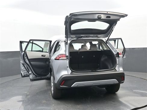 New 2026 Toyota Corolla Cross L image 20