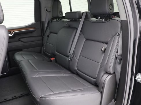 Used 2022 GMC Sierra 1500 Denali w/ Denali Reserve Package image 17