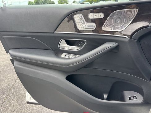 Used 2024 Mercedes-Benz GLE 350 4MATIC w/ 3rd Row Seat Package image 14