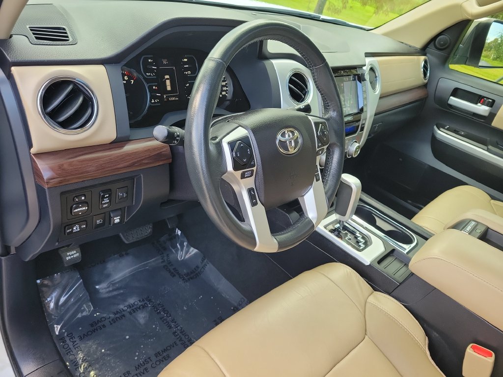 Used 2021 Toyota Tundra Limited w/ Limited Premium Package AWD/4WD image 7