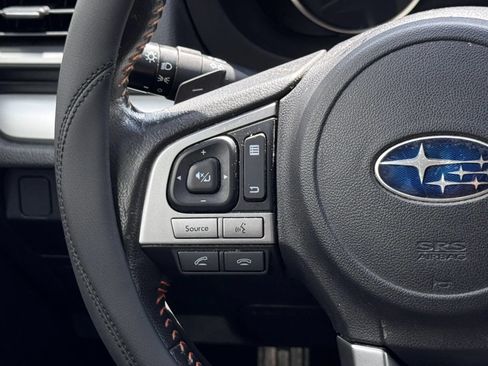 Used 2017 Subaru Crosstrek 2.0i Premium w/ Moonroof Package AWD/4WD image 25