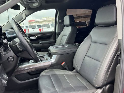 Used 2022 Chevrolet Silverado 1500 LTZ w/ LTZ Convenience Package II AWD/4WD image 13