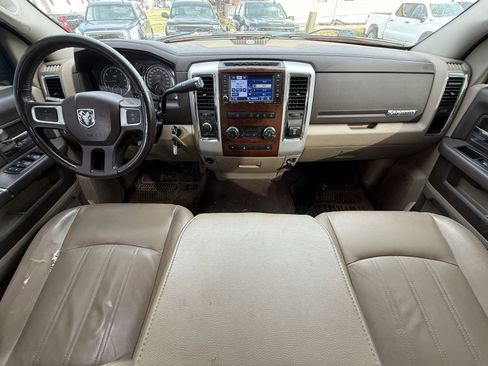 Used 2011 RAM 2500 Laramie w/ Protection Group image 17