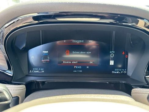 Used 2023 Lincoln Corsair Reserve w/ Equipment Group 201A AWD/4WD image 13