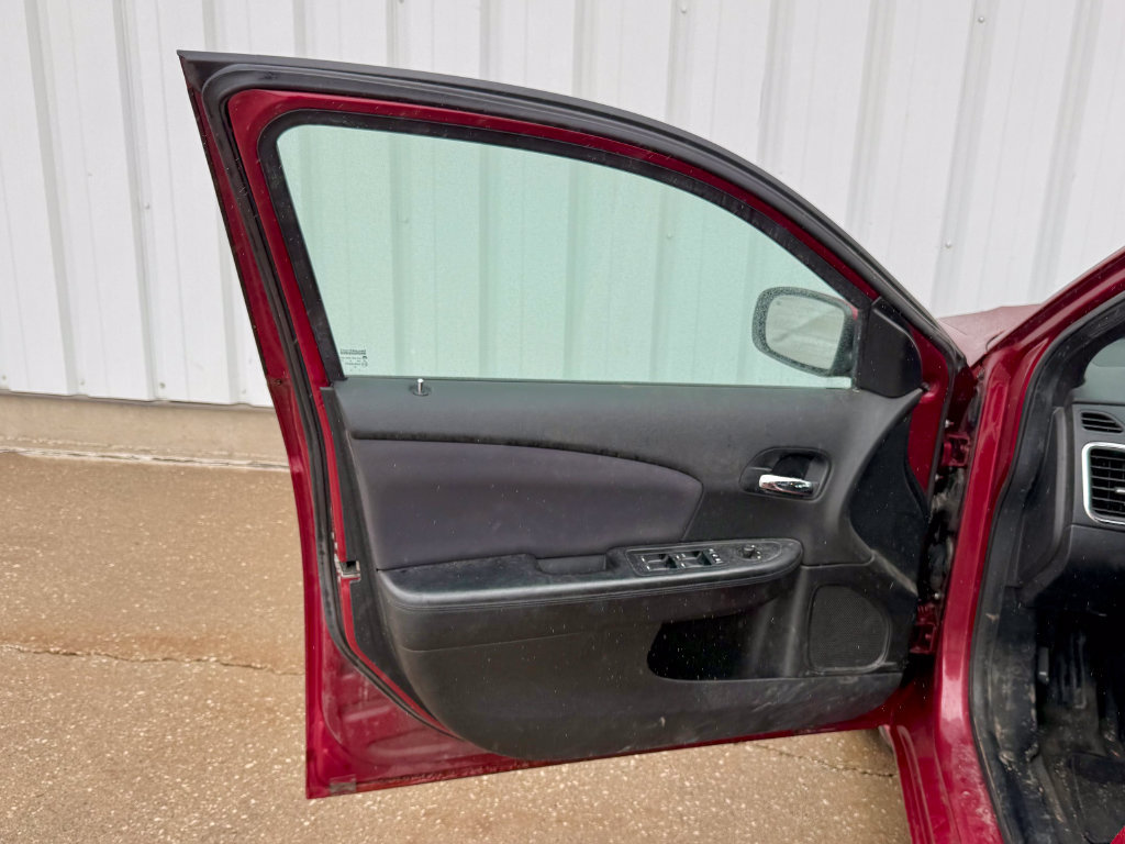 Used 2012 Chrysler 200 LX FWD image 14
