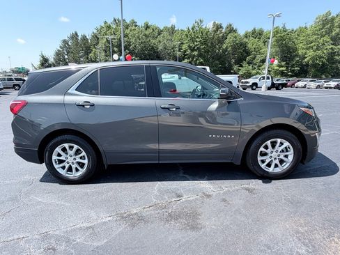 Used 2018 Chevrolet Equinox LT FWD image 4