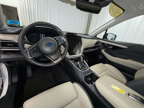 Used 2023 Subaru Outback Limited image 11