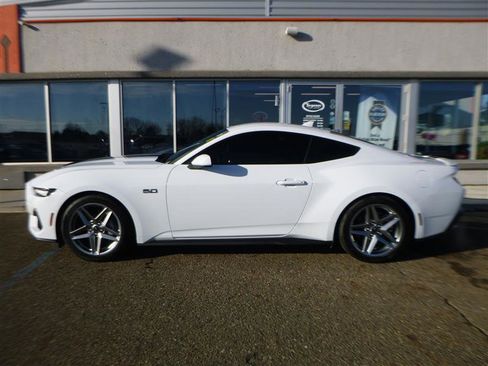 Used 2024 Ford Mustang GT image 2