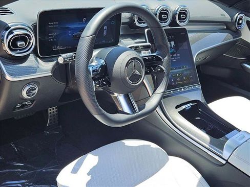 Used 2022 Mercedes-Benz C 300 Sedan image 10