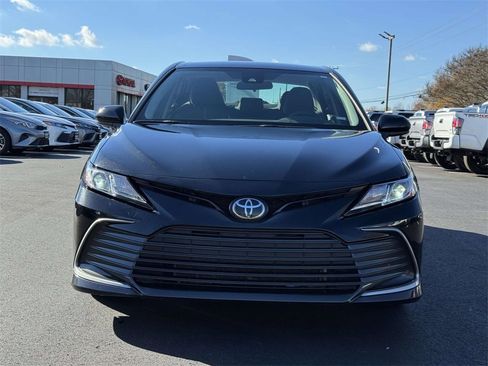 Used 2023 Toyota Camry LE image 24