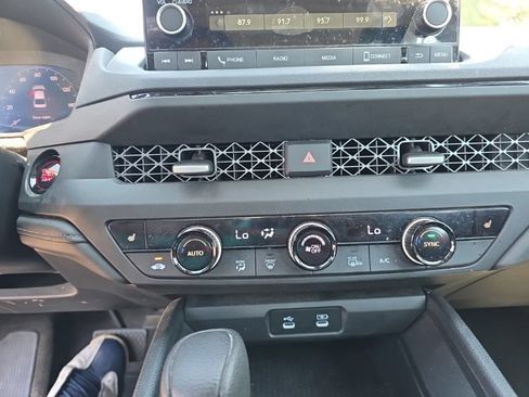 Certified 2024 Honda Accord EX image 19