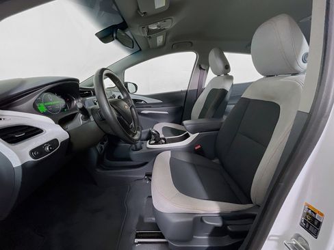 Used 2017 Chevrolet Bolt LT image 13
