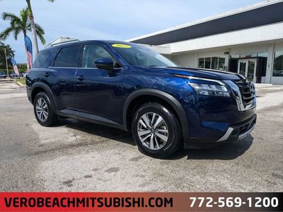Used 2025 Nissan Pathfinder SL