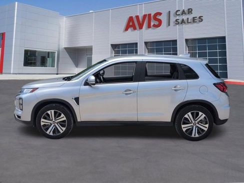 Used 2025 Mitsubishi Outlander Sport SE AWD/4WD image 10