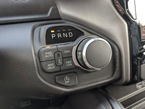 New 2026 RAM 1500 4x4 Crew Cab image 26