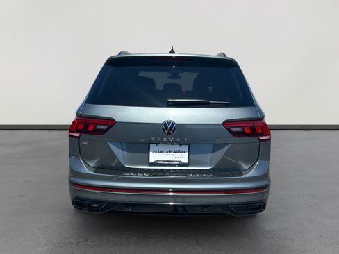 Used 2023 Volkswagen Tiguan SE R-Line image 4