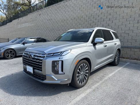 Used 2025 Hyundai Palisade Calligraphy image 1