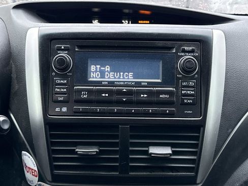 Used 2012 Subaru Forester 2.5X Premium w/ All-Weather Pkg image 5