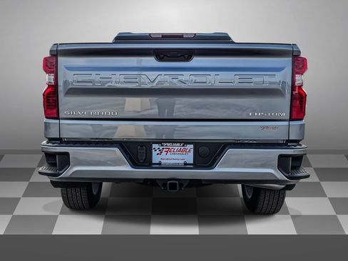 Used 2026 Chevrolet Silverado 1500 Custom AWD/4WD image 5