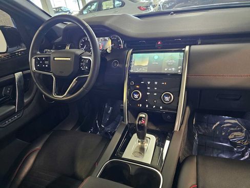Used 2023 Land Rover Discovery Sport SE R-Dynamic AWD/4WD image 32