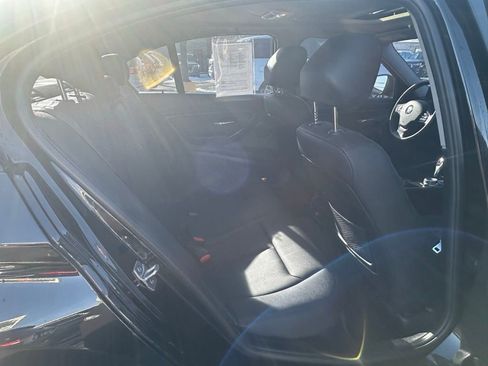 Used 2018 BMW 320i xDrive 320i xDrive image 15