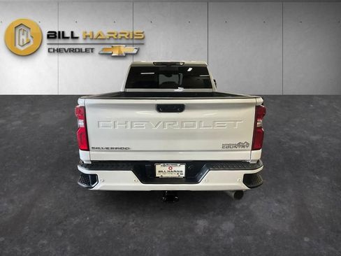 Used 2020 Chevrolet Silverado 3500 High Country w/ Z71 Off-Road Package AWD/4WD image 11