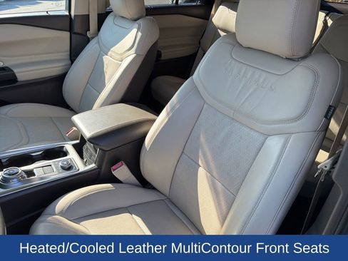Used 2020 Ford Explorer Platinum w/ Premium Technology Package image 13