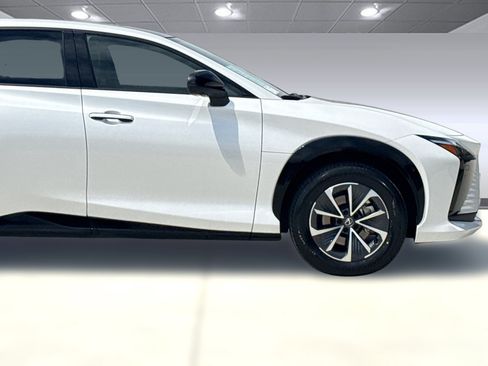 Certified 2023 Lexus RZ 450e Premium w/ Technology Package AWD/4WD image 35