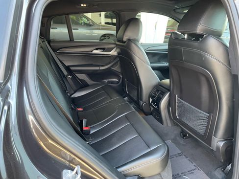 Used 2023 BMW X4 xDrive30i w/ M Sport Package image 9