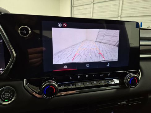 New 2026 GMC Canyon Elevation w/ Convenience Package image 15