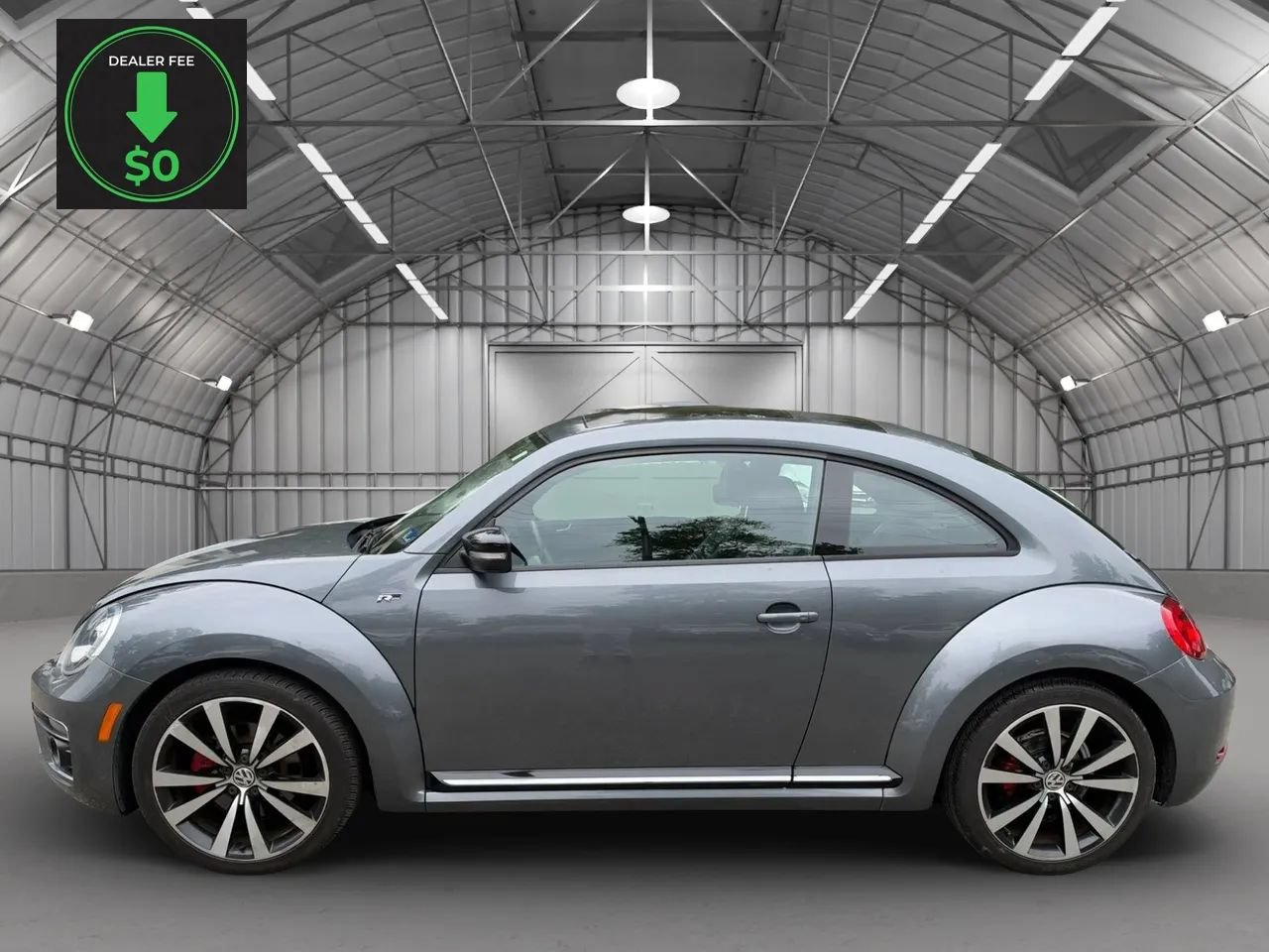 Used 2013 Volkswagen Beetle R-Line FWD image 2