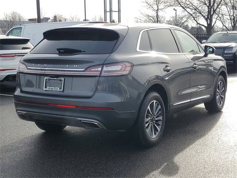 Certified 2022 Lincoln Nautilus AWD w/ Premium Package image 7