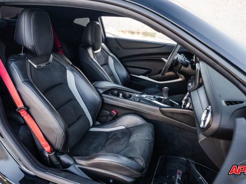 Used 2020 Chevrolet Camaro SS image 73