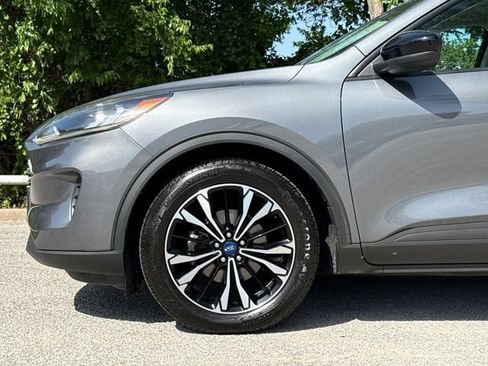 Used 2022 Ford Escape SE w/ SE Sport Appearance Package FWD image 5
