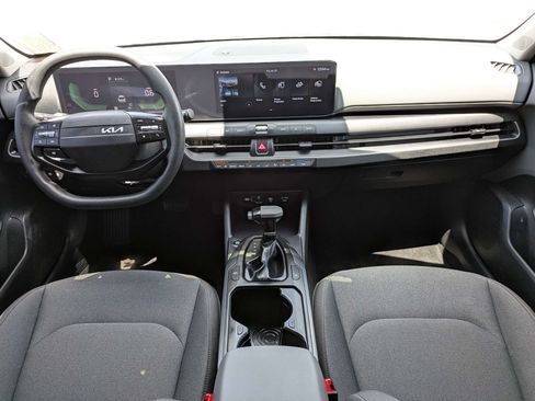 Certified 2025 Kia K4 FWD image 15
