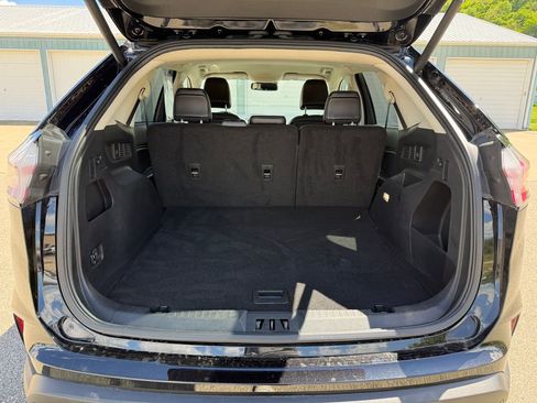 Used 2023 Ford Edge SEL w/ Convenience Package AWD/4WD image 11