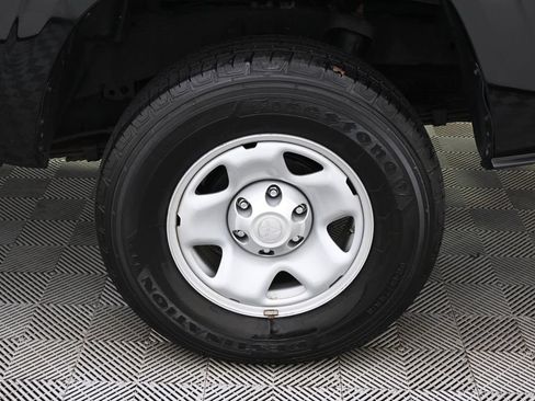 Used 2023 Toyota Tacoma SR AWD/4WD image 20