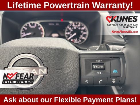 Used 2025 Nissan Rogue SV image 23