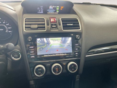 Used 2018 Subaru Forester 2.5i Touring AWD/4WD image 49