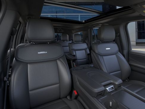 New 2026 Ford Expedition Platinum w/ Stealth Appearance Package AWD/4WD image 10
