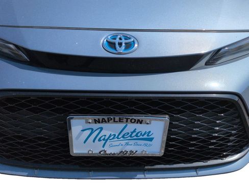 Used 2024 Toyota Corolla SE w/ Convenience Package AWD/4WD image 32
