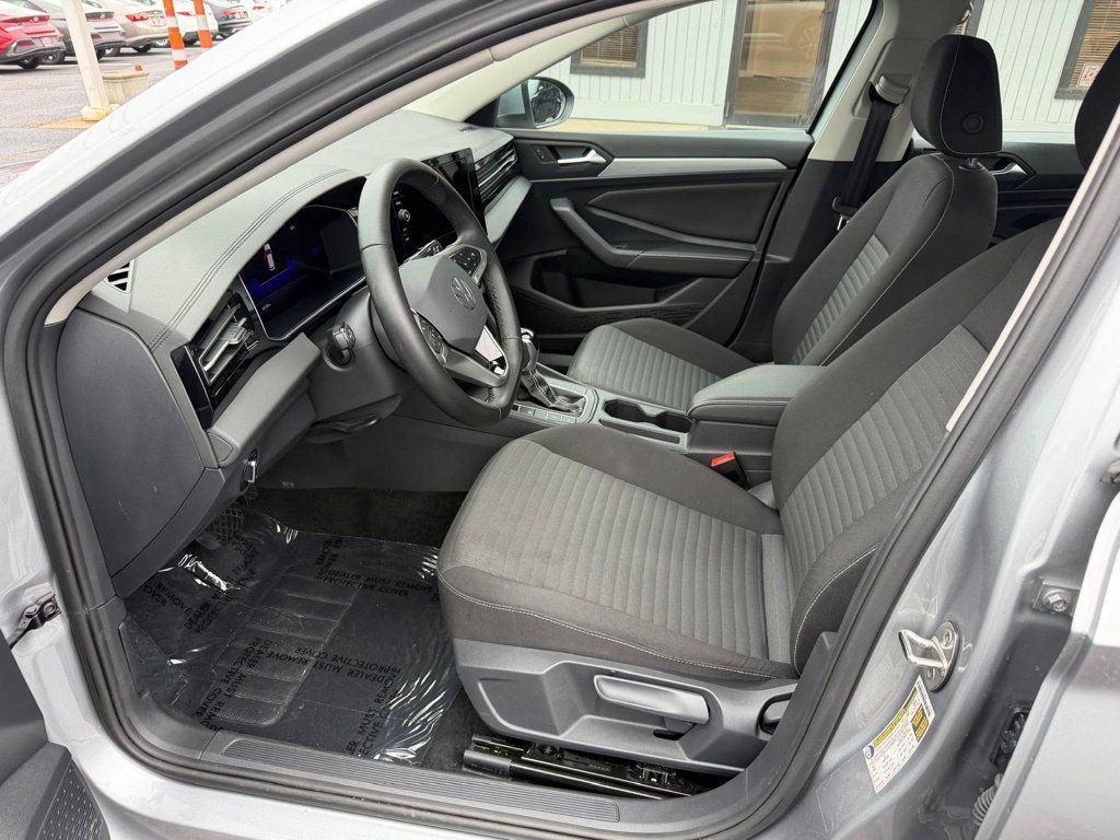 Used 2025 Volkswagen Jetta S FWD image 14
