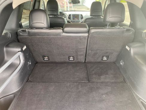 Used 2014 Jeep Cherokee Limited AWD/4WD image 18