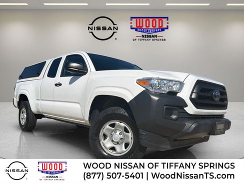 Used 2022 Toyota Tacoma SR RWD image 1